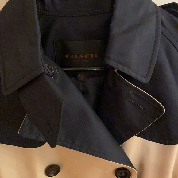 COACH Coat Size XS excellent condition. No flaws. Black and Tan - Picture 1 of 9